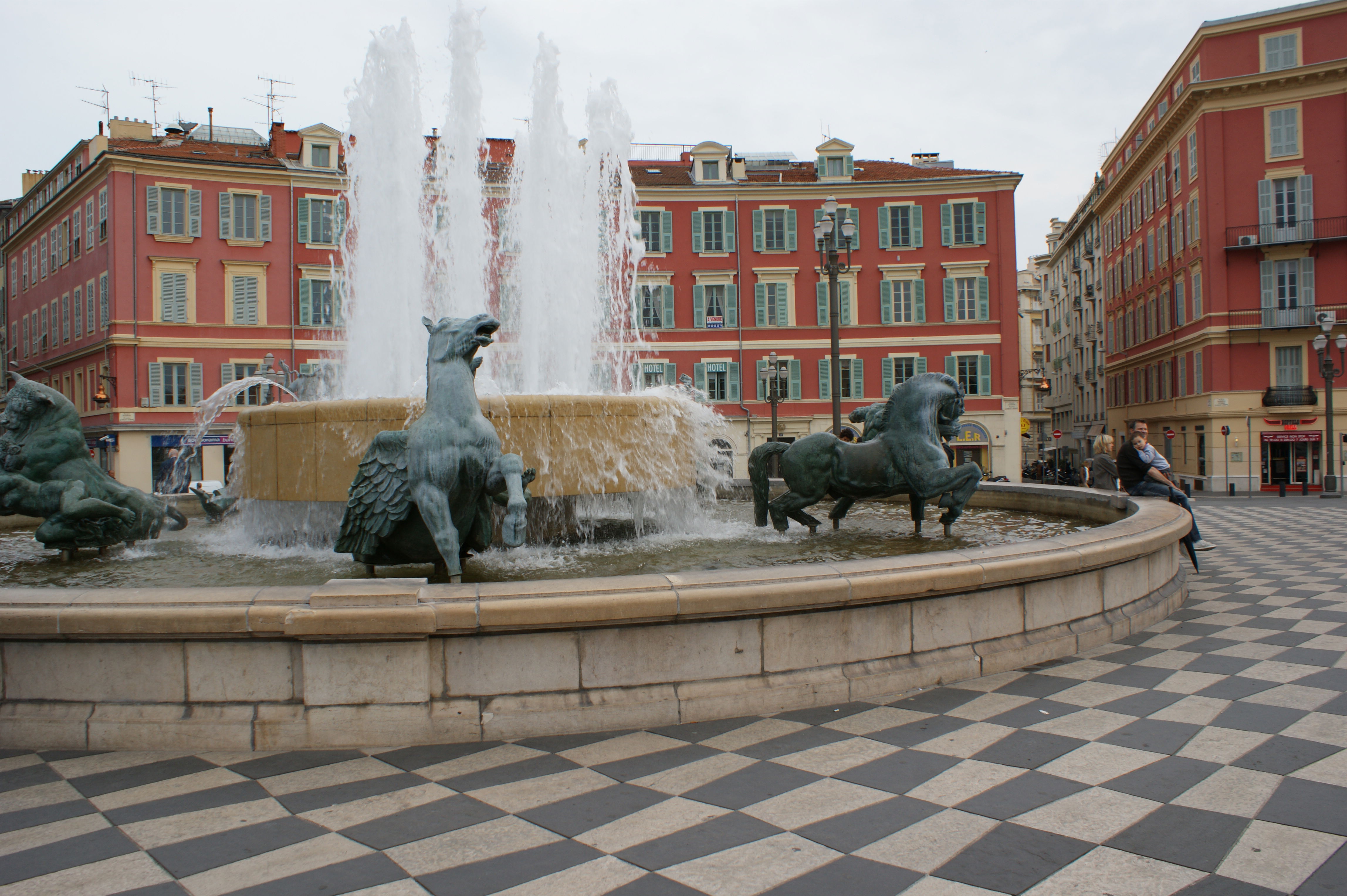 Place Masséna, por Anne-Laure Caquineau
