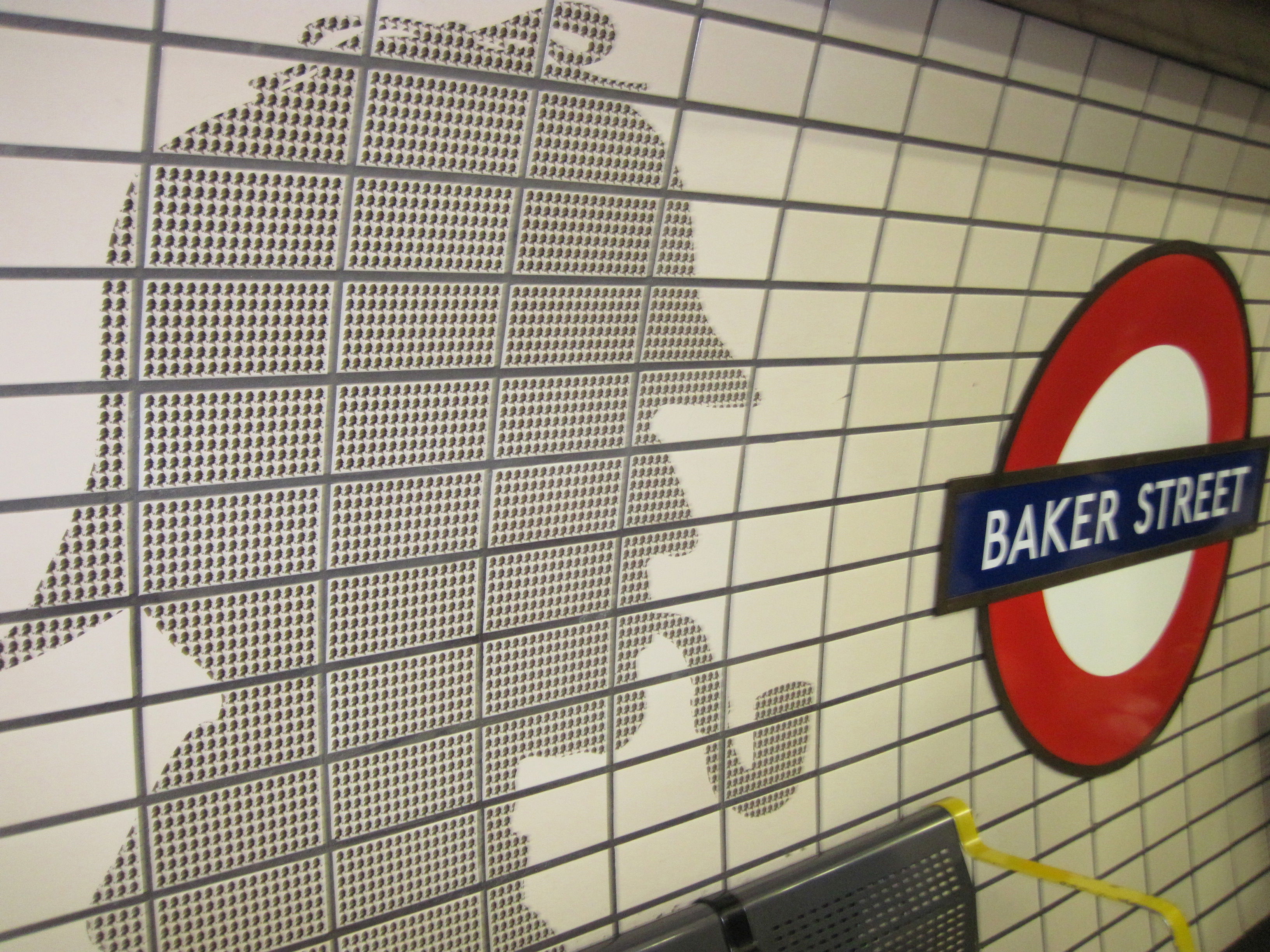 Estación de metro Baker Street, por Leo
