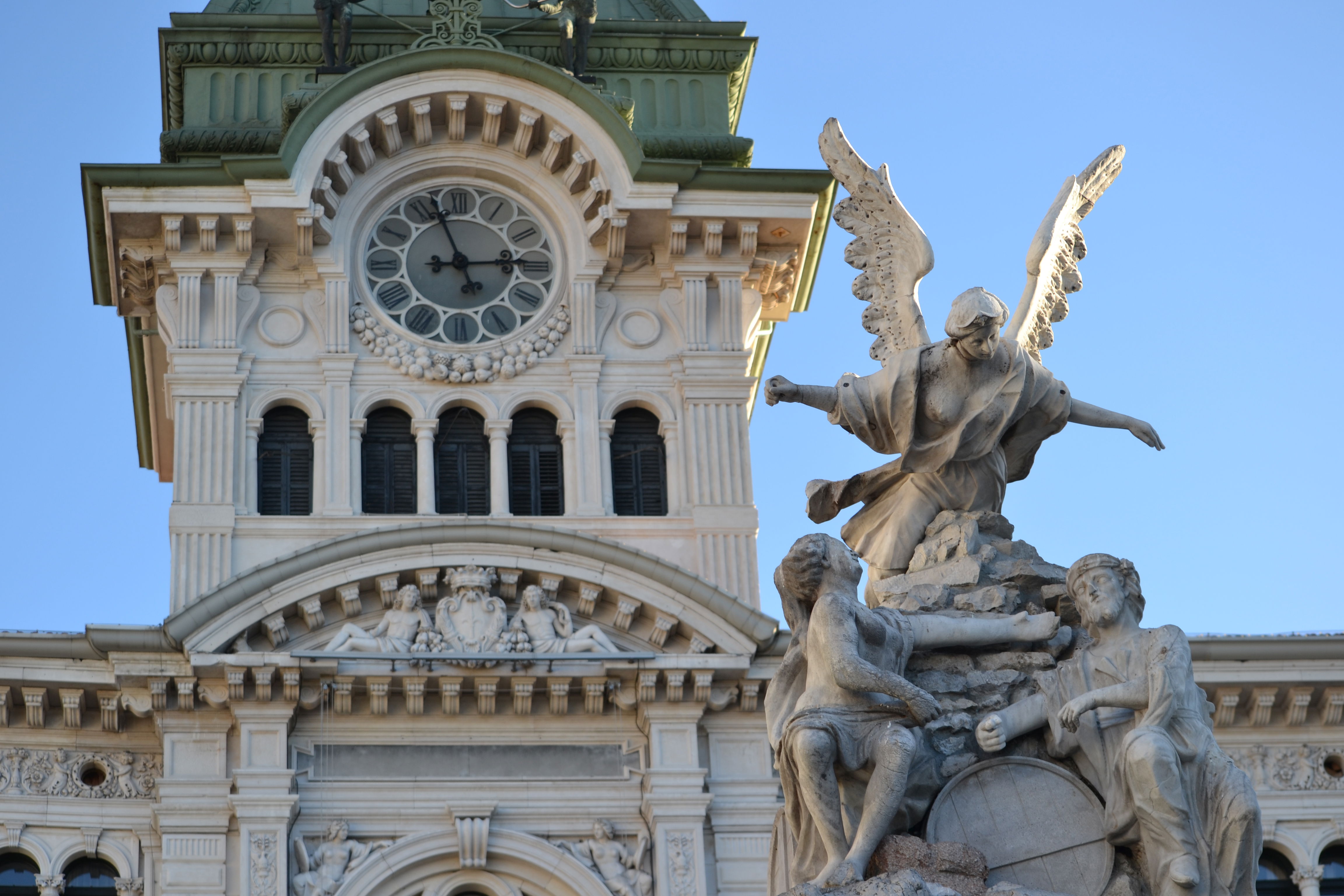 Monumentos históricos en Trieste que te encantarán descubrir