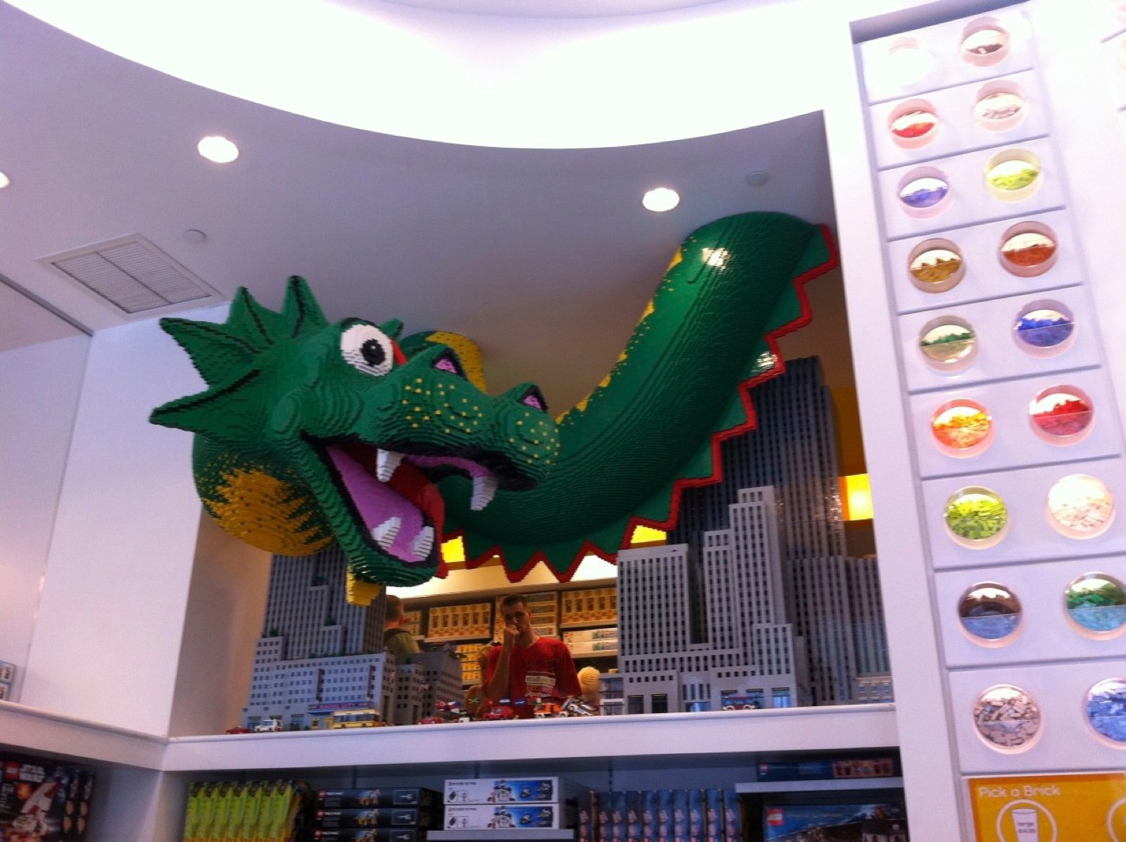 LEGO DOTS se presenta en Estados Unidos en la Feria del Juguete de Nueva  York