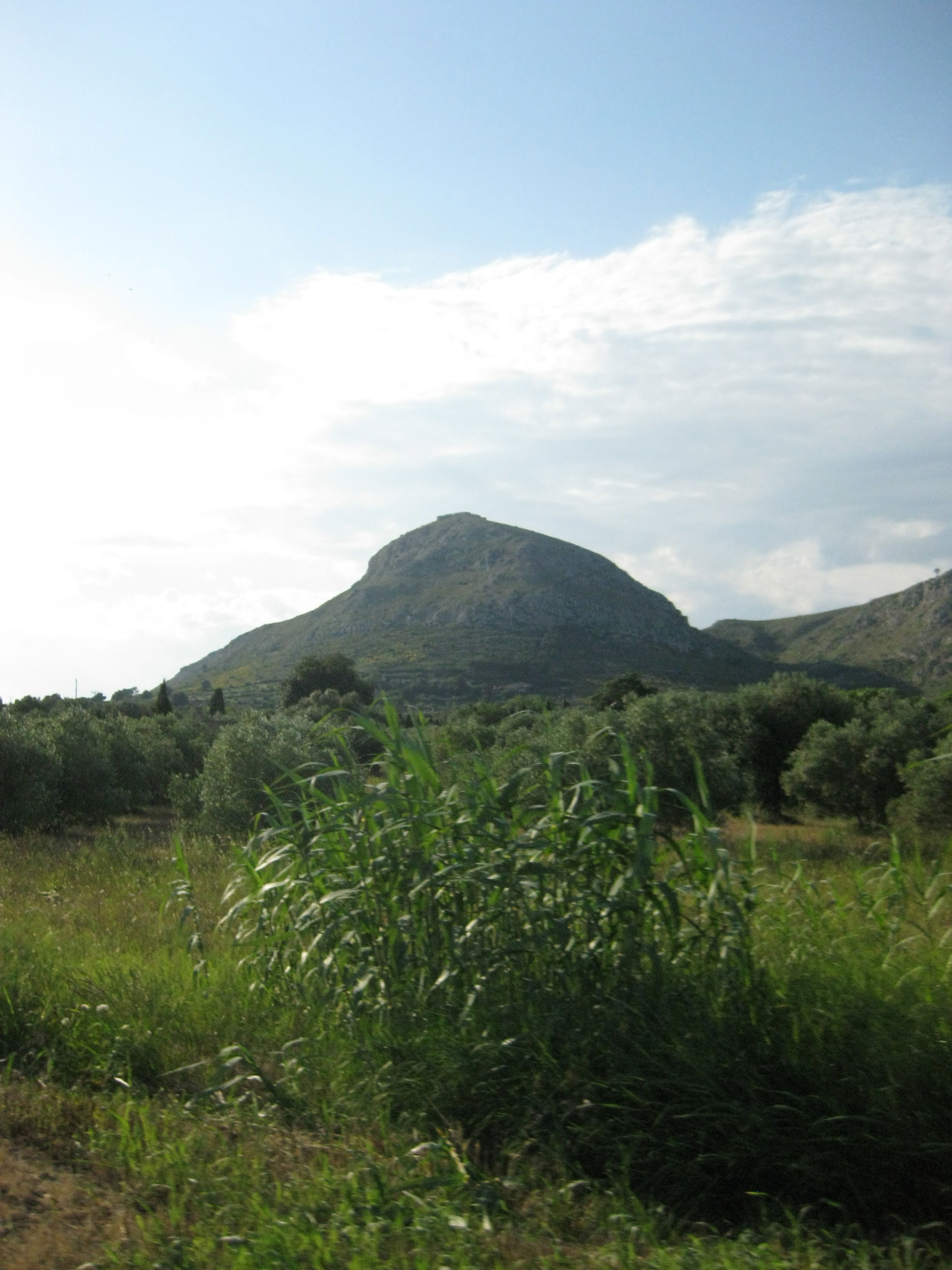 Subida al Montgrí, por joaquim cubarsi