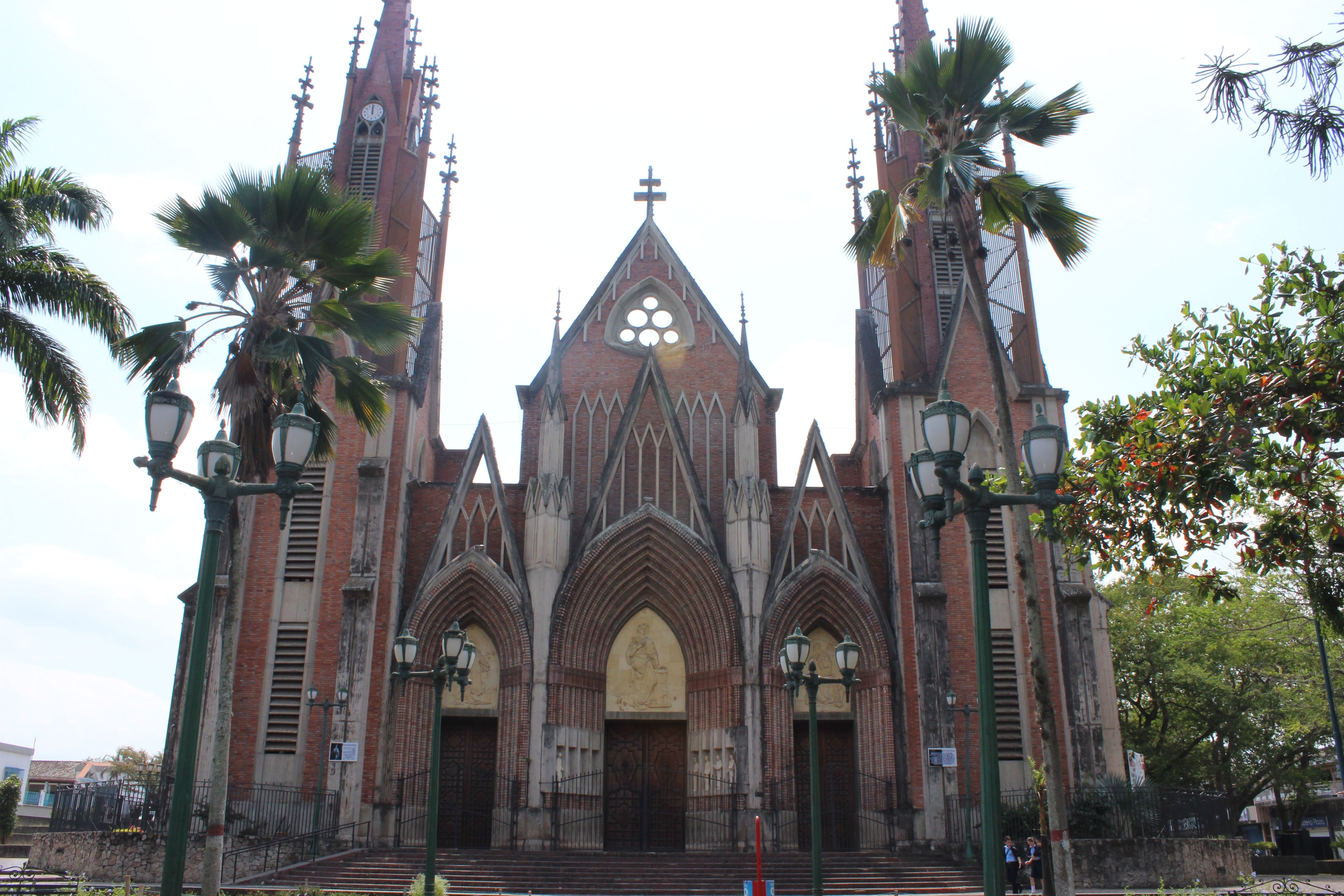 IglesiaSanta Bárbara en Rubio: 3 opiniones y 9 fotos