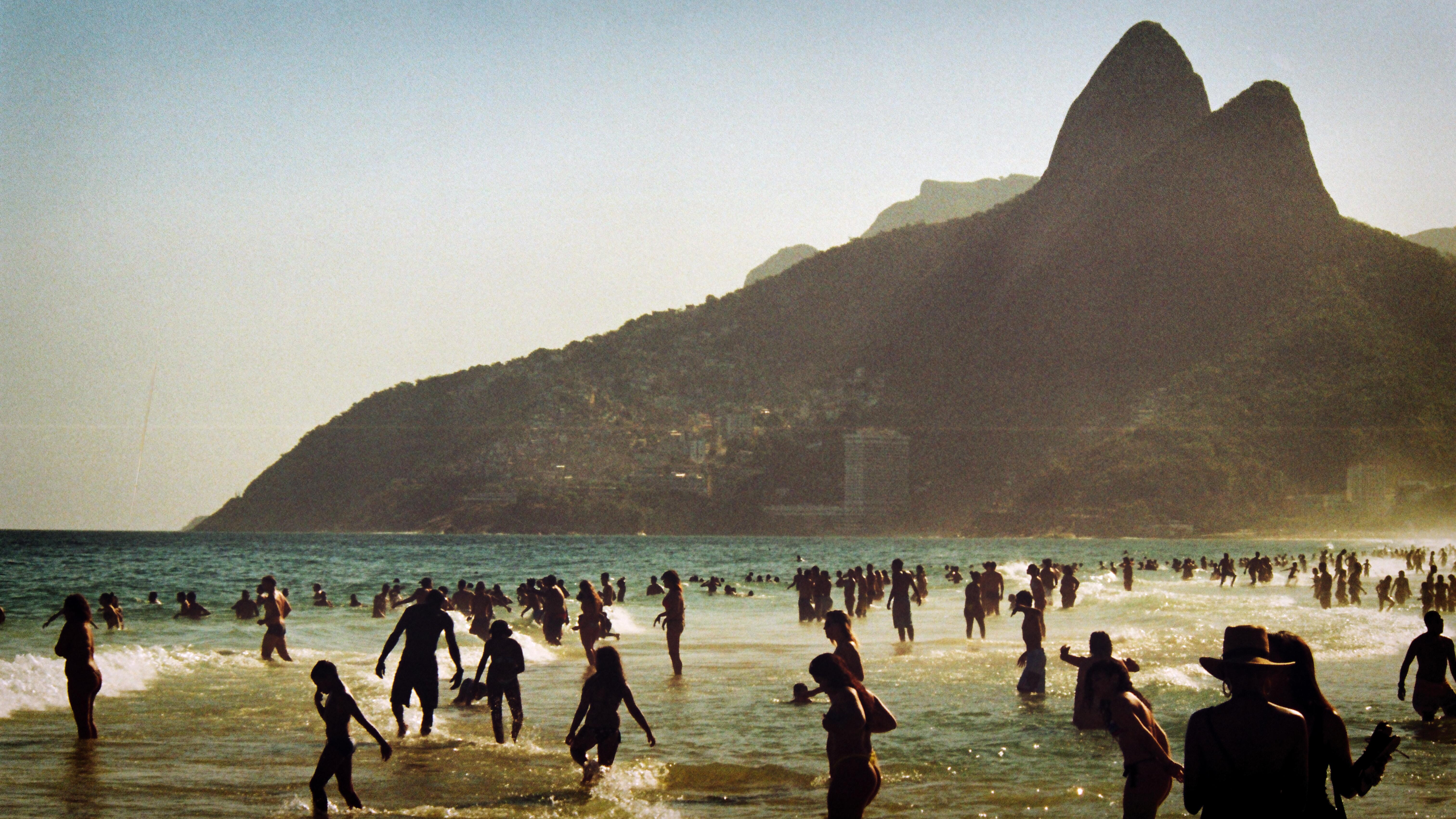 Las 10 mejores playas para hacer surf en Rio de Janeiro