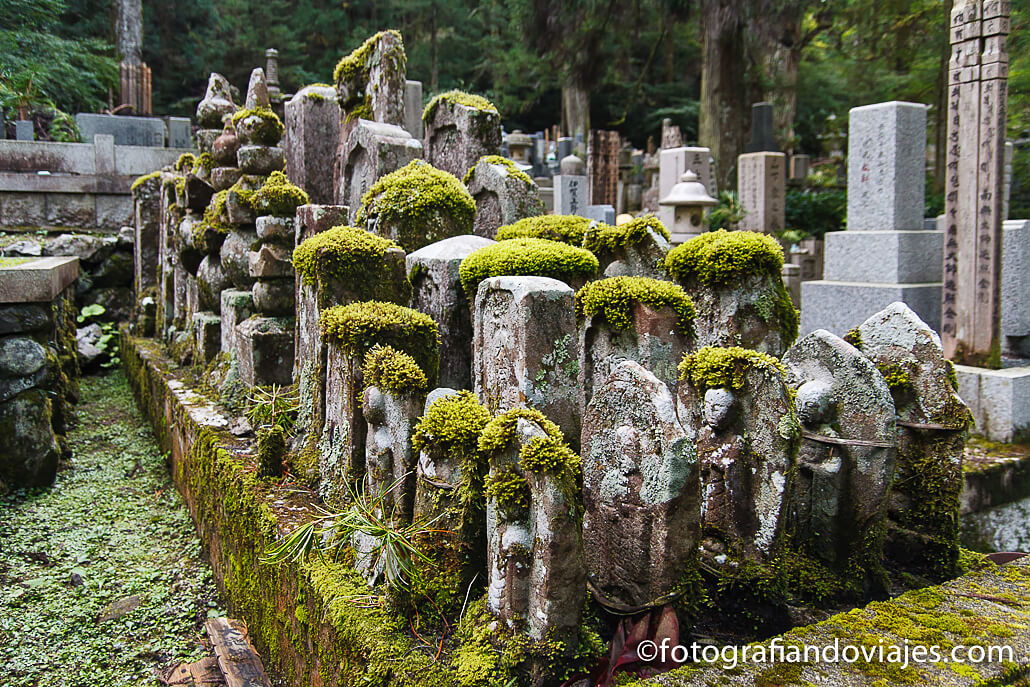 Cementerio Oku-no-In, por Fotografiando Viajes