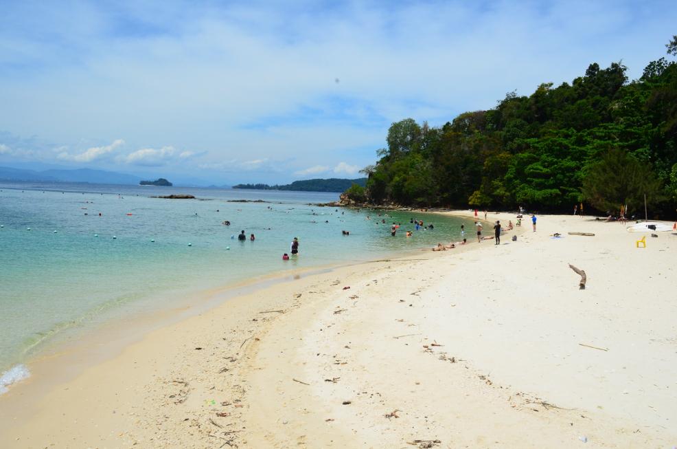 Isola di Sapi, Borneo Malese, por Angelo Zinna