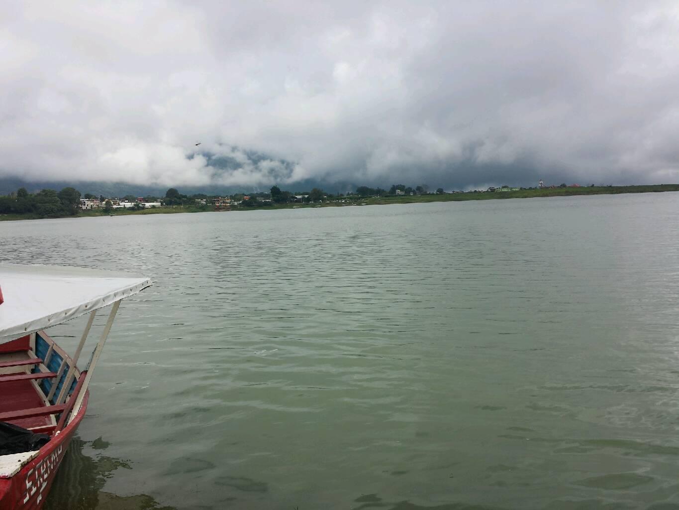 Lago de Tenango, por Isaías Mercado