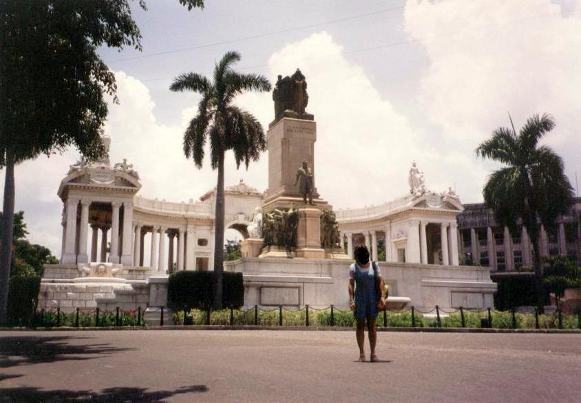 Monumento a José Miguel Gómez, por Lala