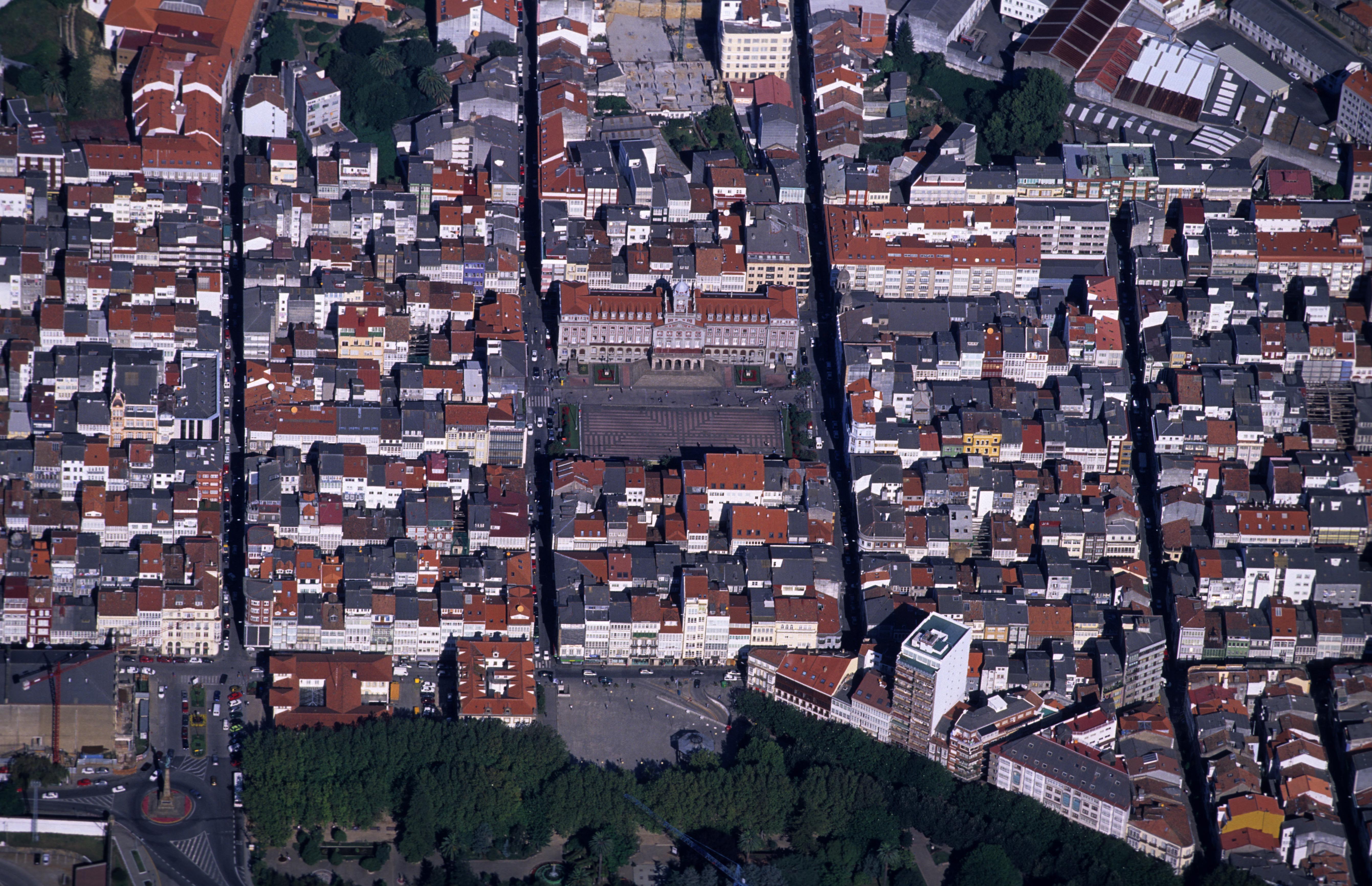 Barrio de La Magdalena, por Ferrol y Rías Altas 
