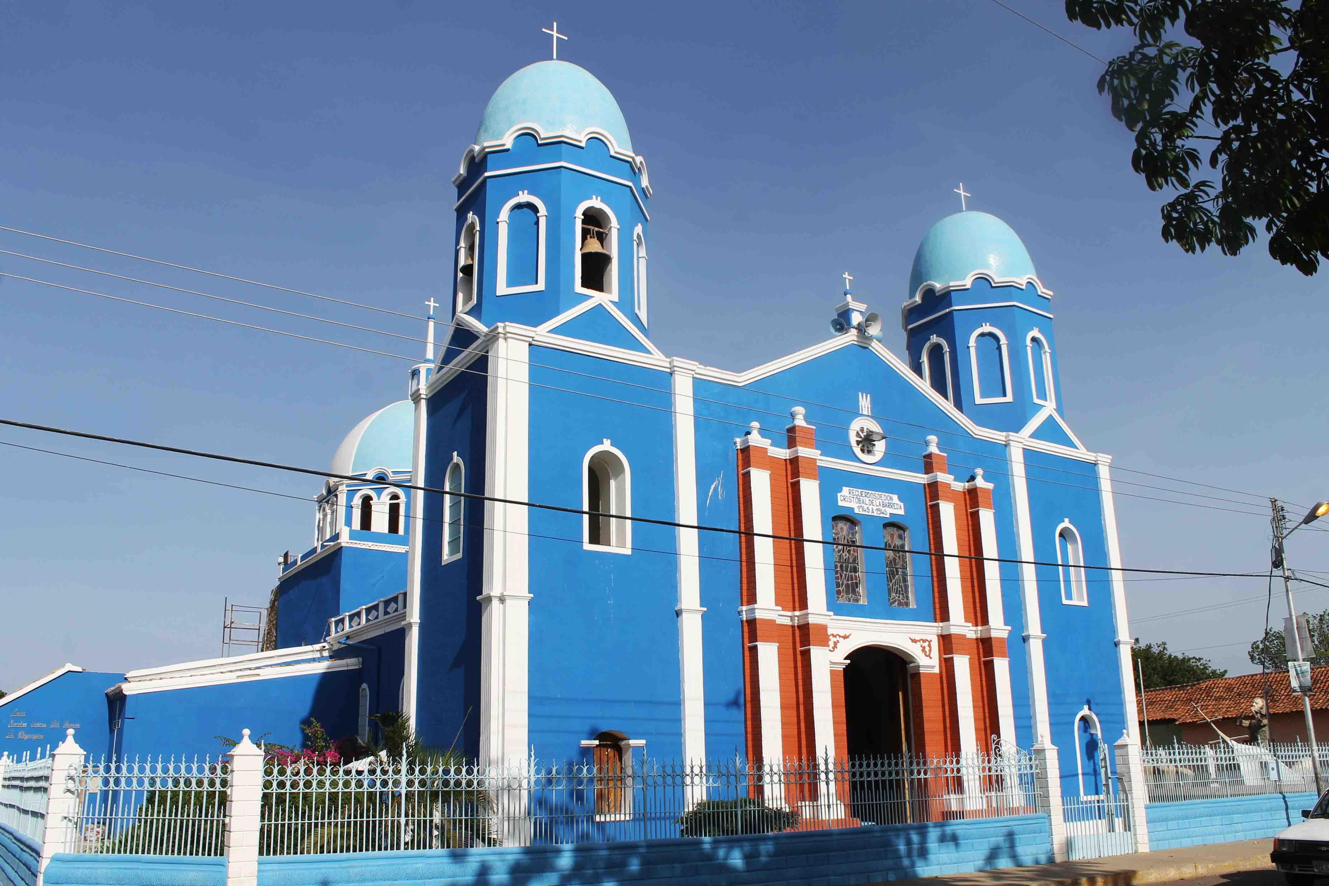 Iglesia Chiquinquirá del Rosario de Aregue, por Erika Paz