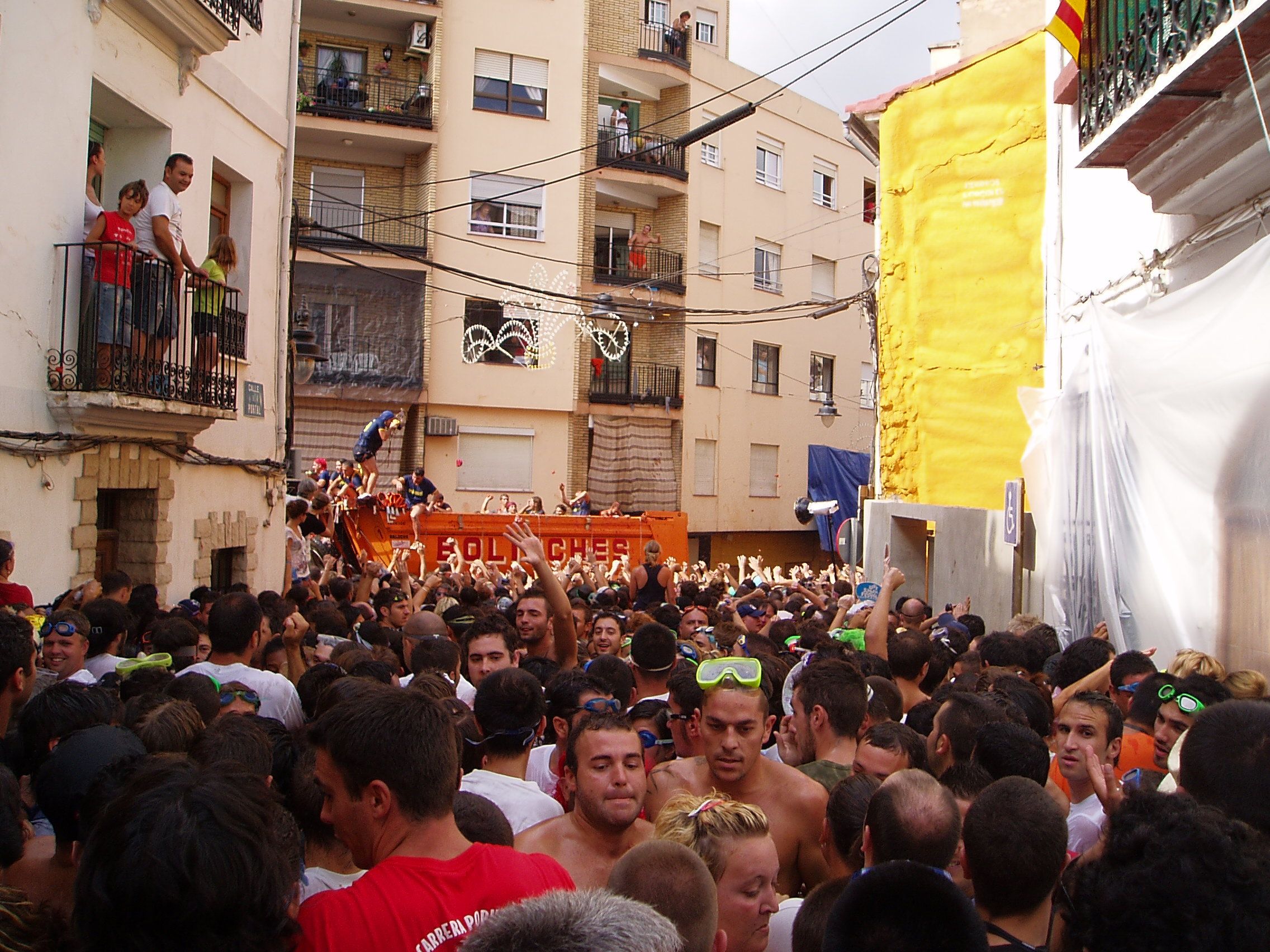 La Tomatina de Buñol, por Natalia Perazzo