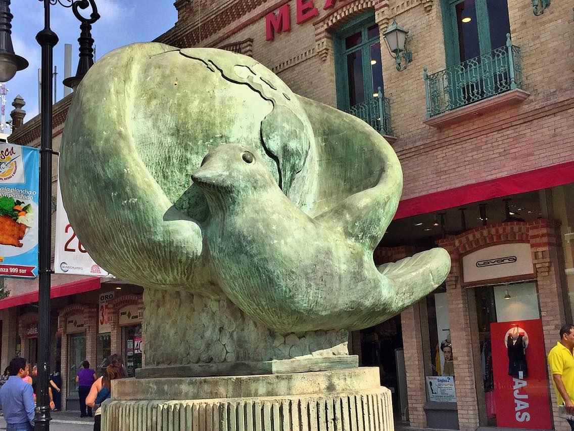 Monumento a la paz, por Diana Patricia Montemayor Flores