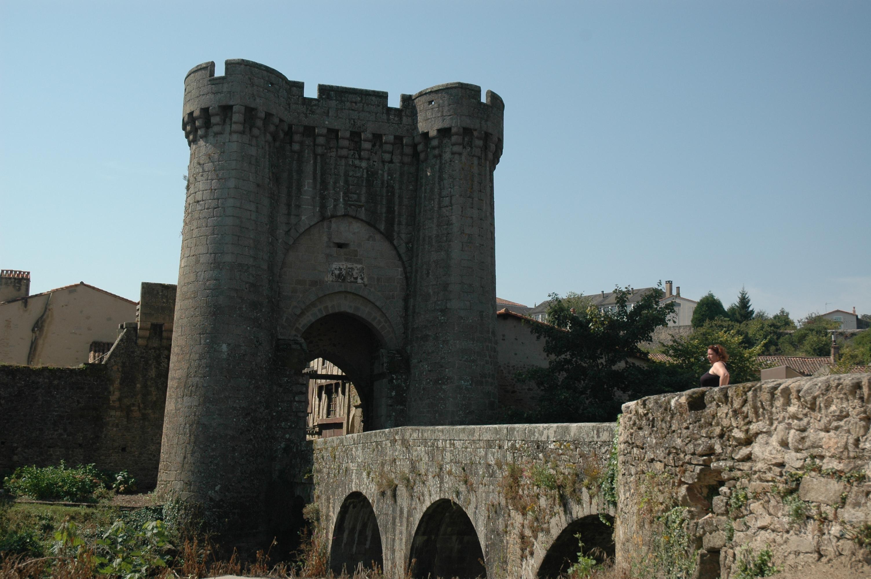 Parthenay, por Celia Orozco Serrano