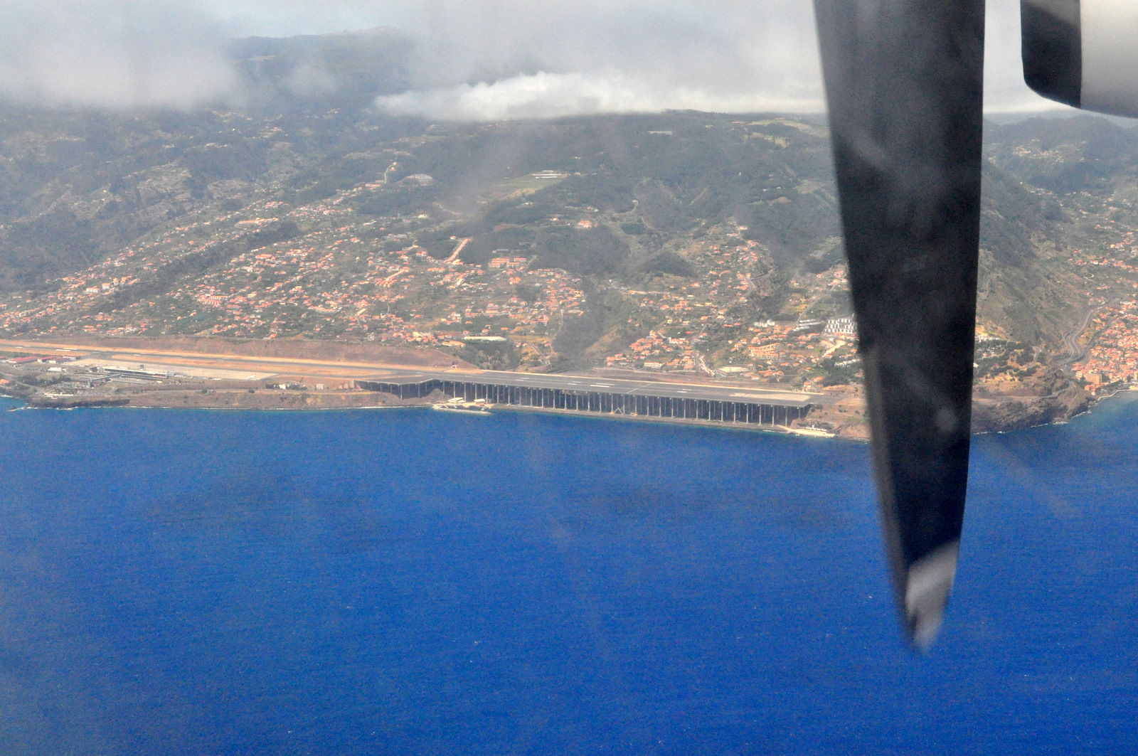 Aeropuerto de Madeira, por naxos
