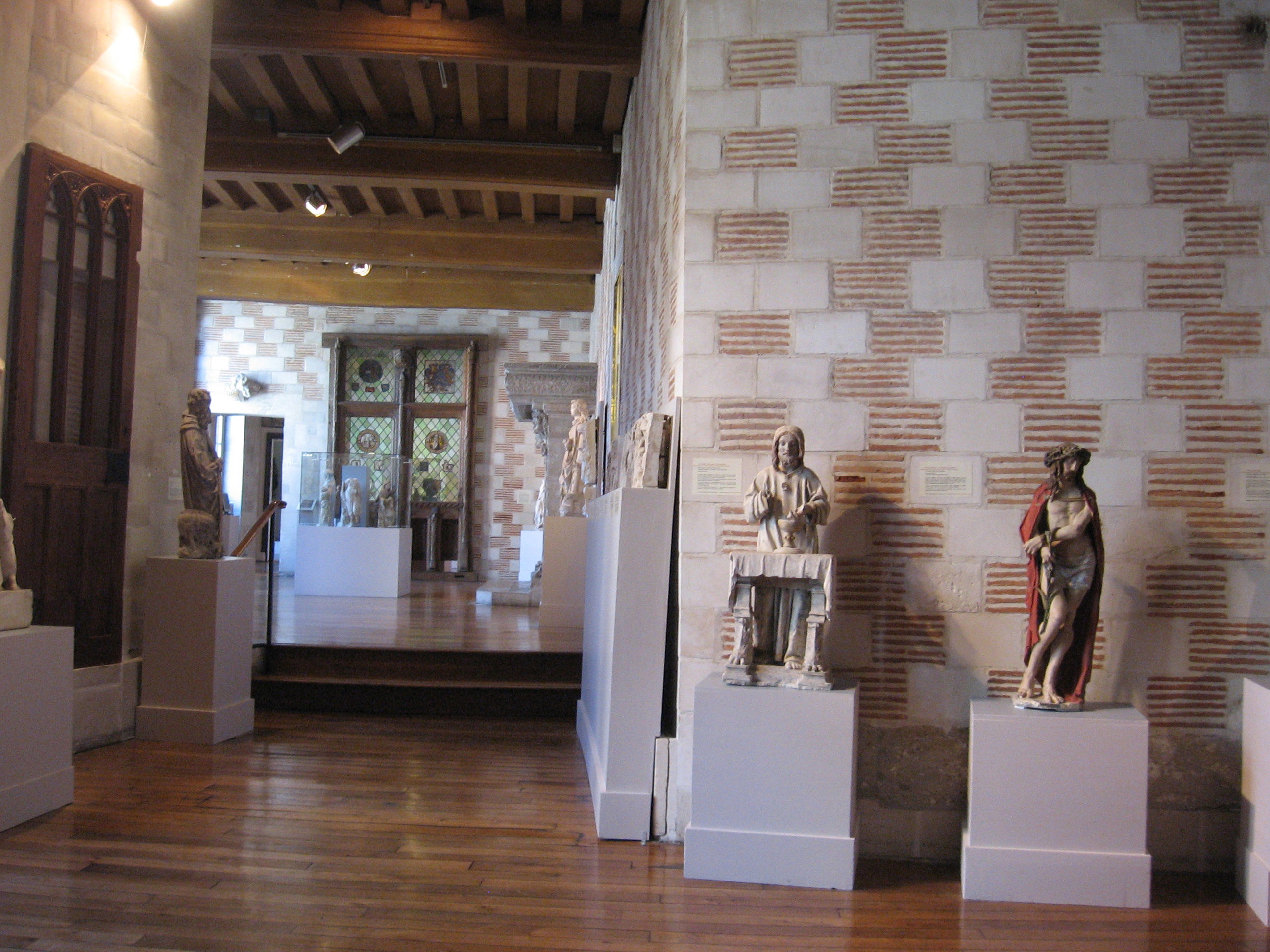 Museos de Vauluisant, por Claireee