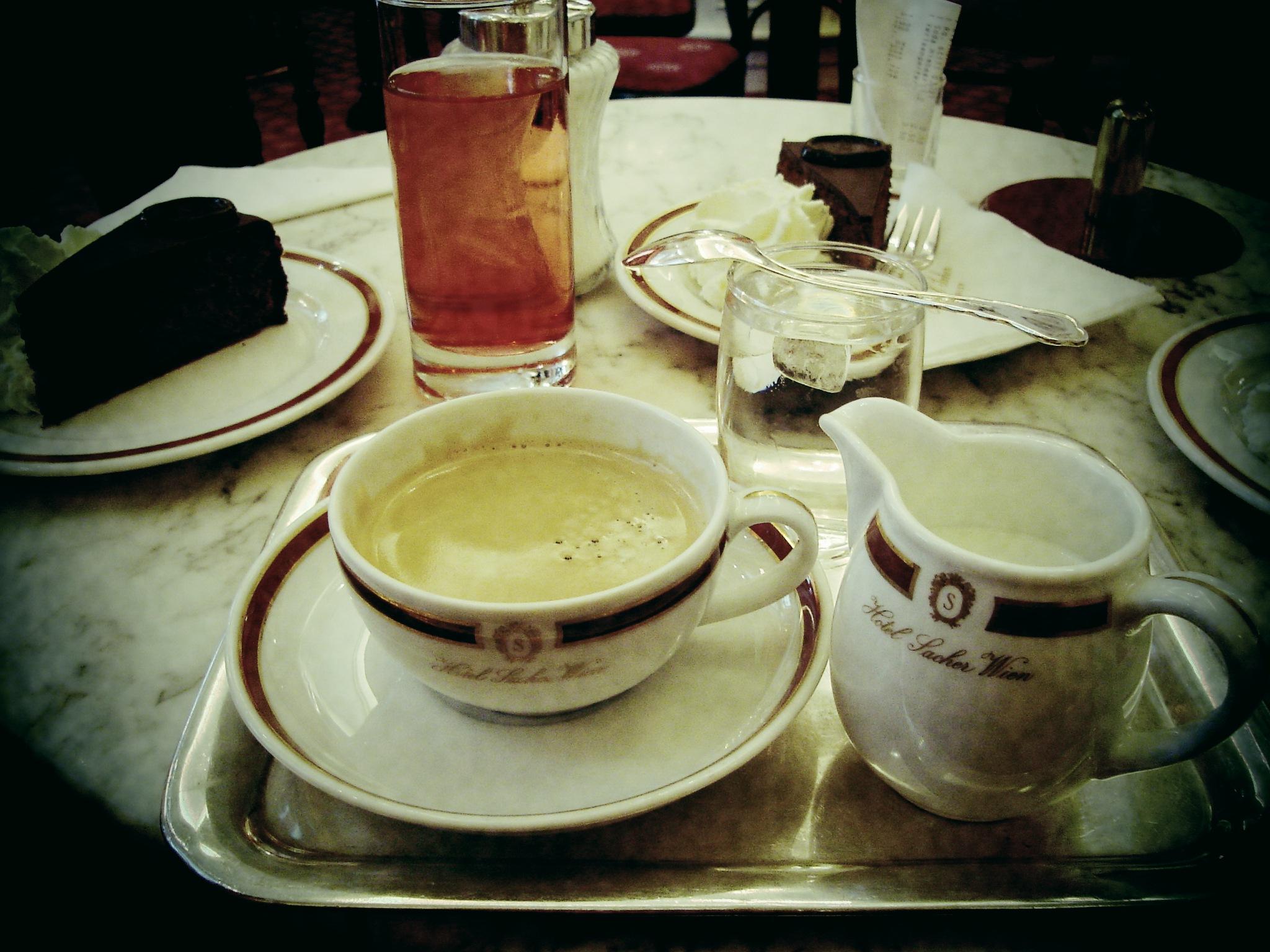 Cafe Sacher, por Marita A