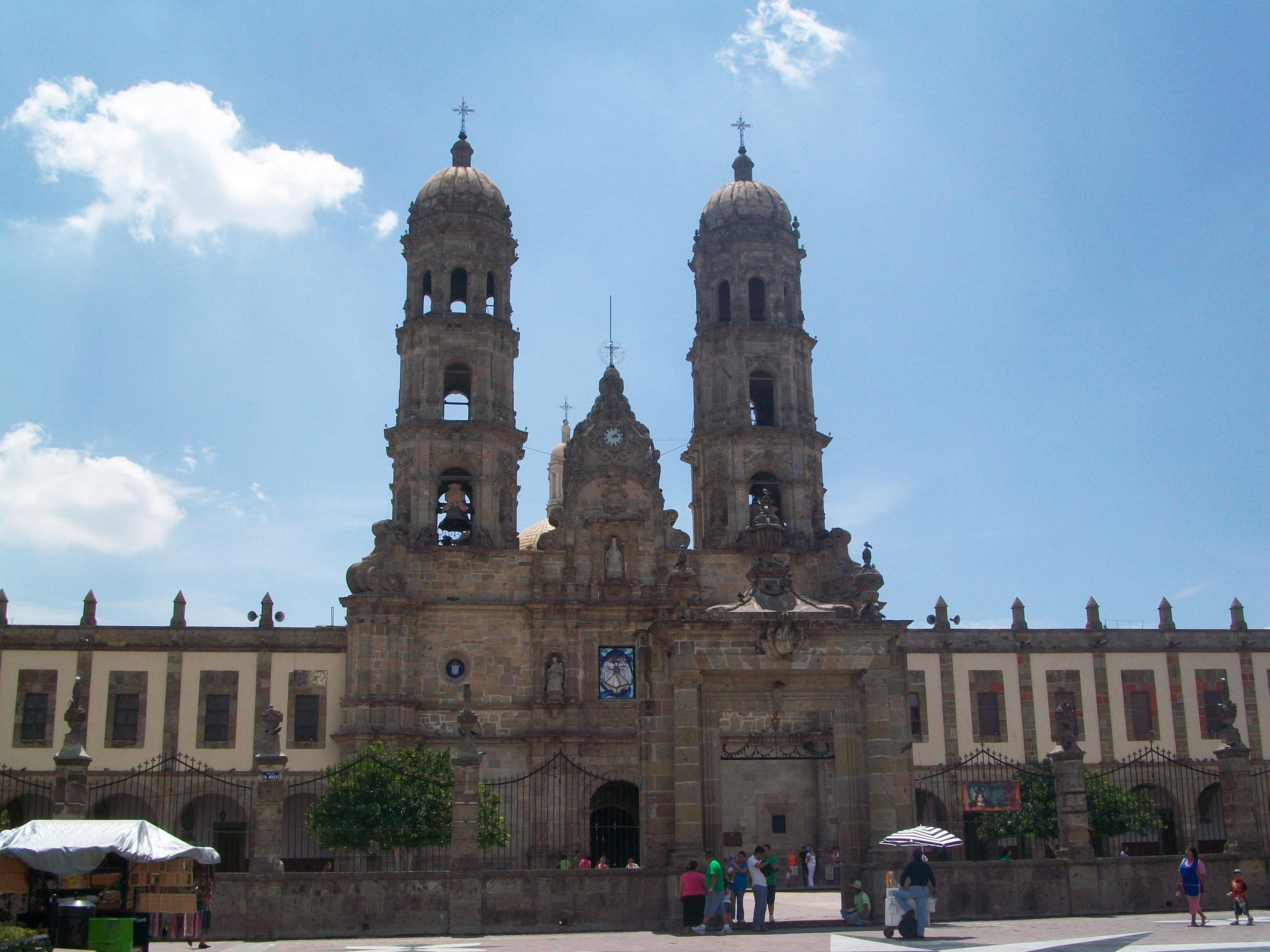 Basílica de Nuestra Señora de Zapopan en Guadalajara: 9 opiniones y 8 fotos