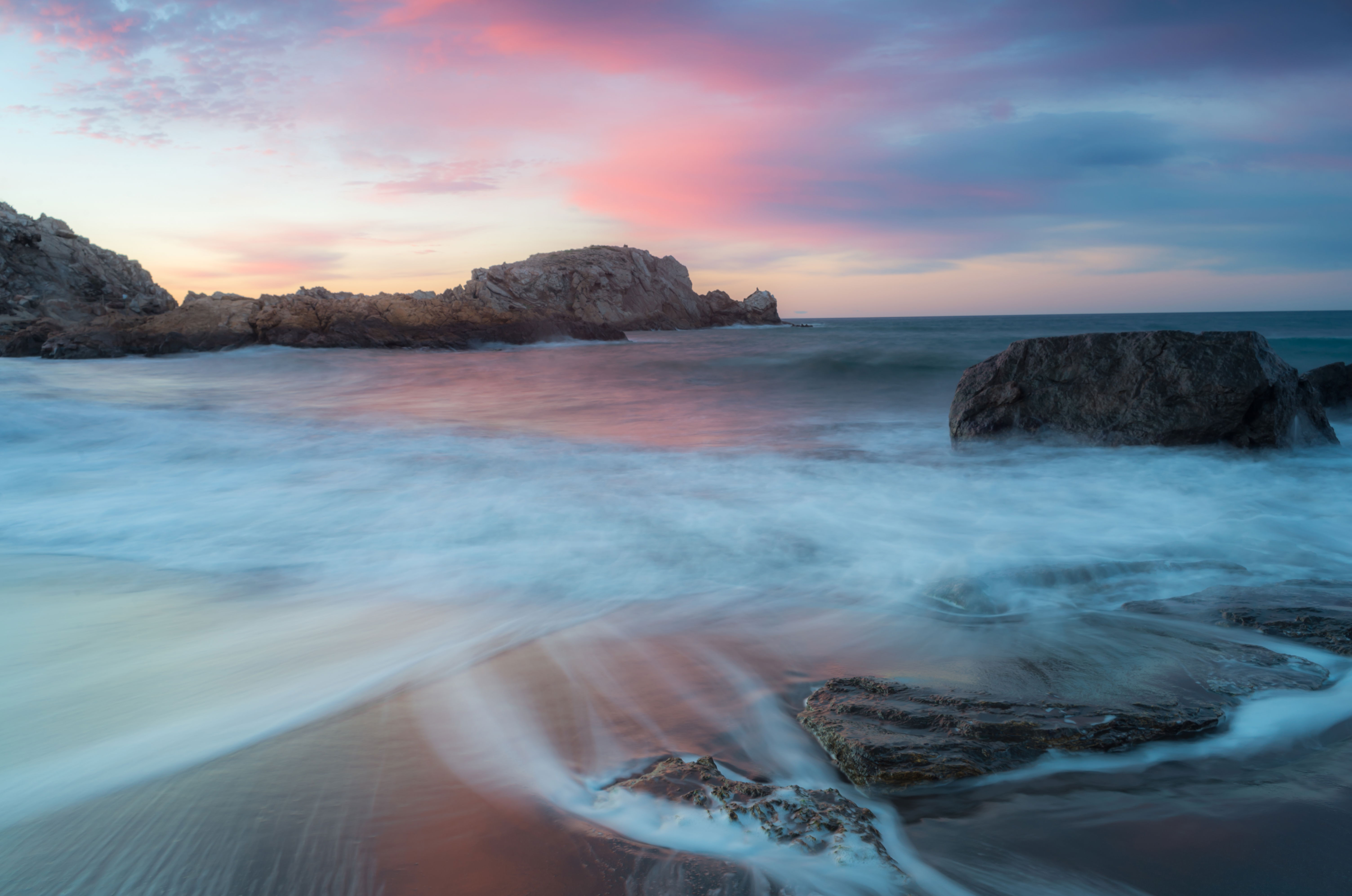 Calas en Murcia donde la naturaleza y la tranquilidad se encuentran