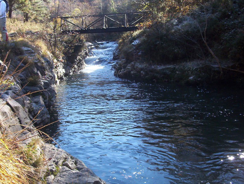 Río Argoza, por Lonifasiko