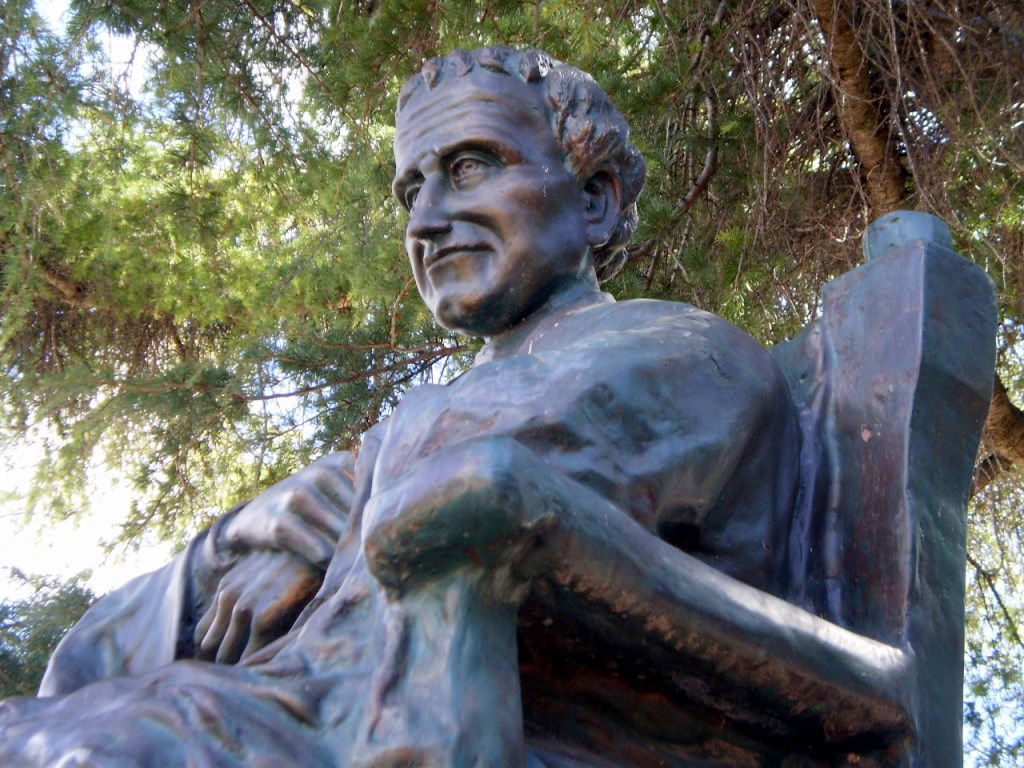 Monumento a San Juan Bosco, por Lala