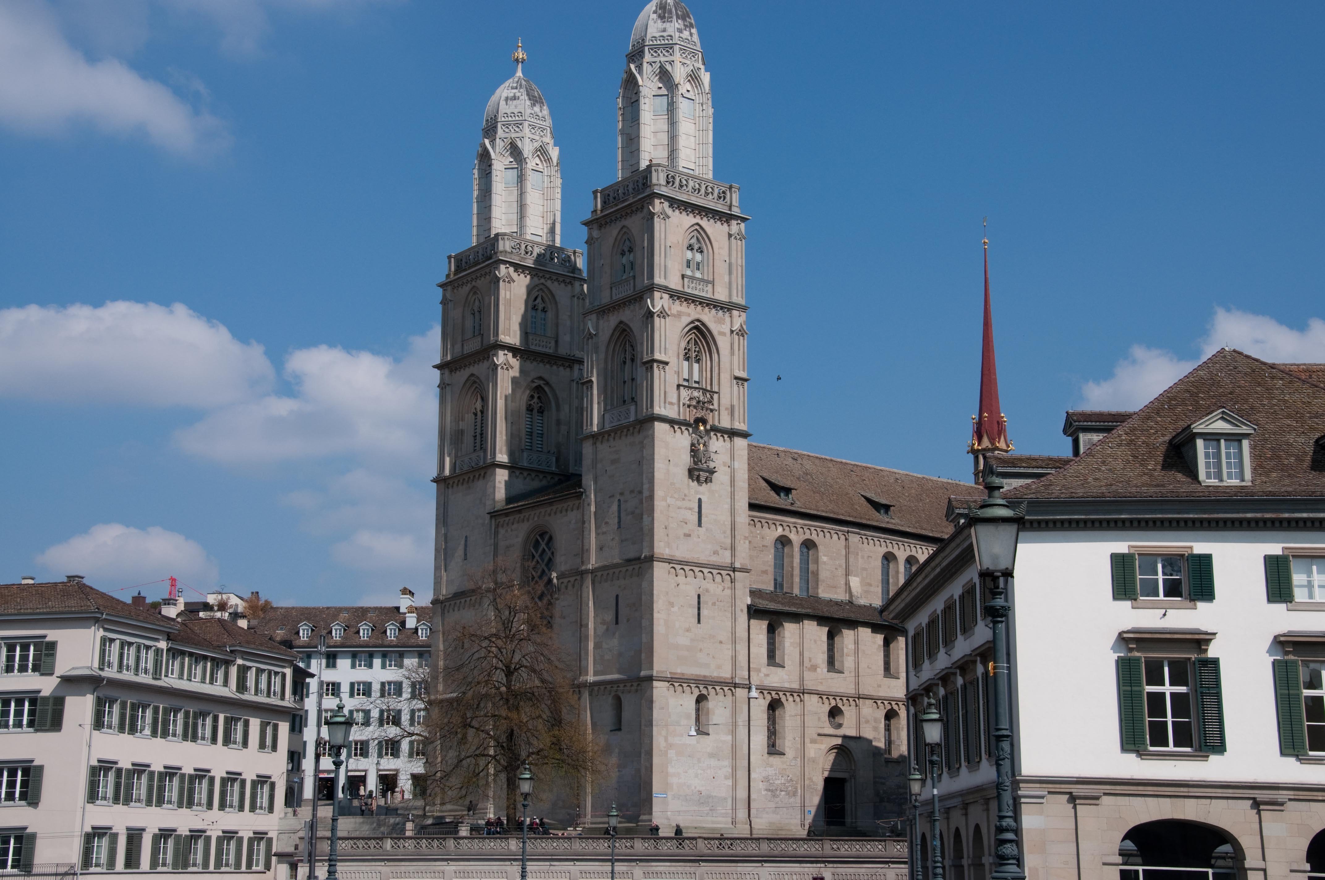 Grossmünster en Zurich: 11 opiniones y 53 fotos