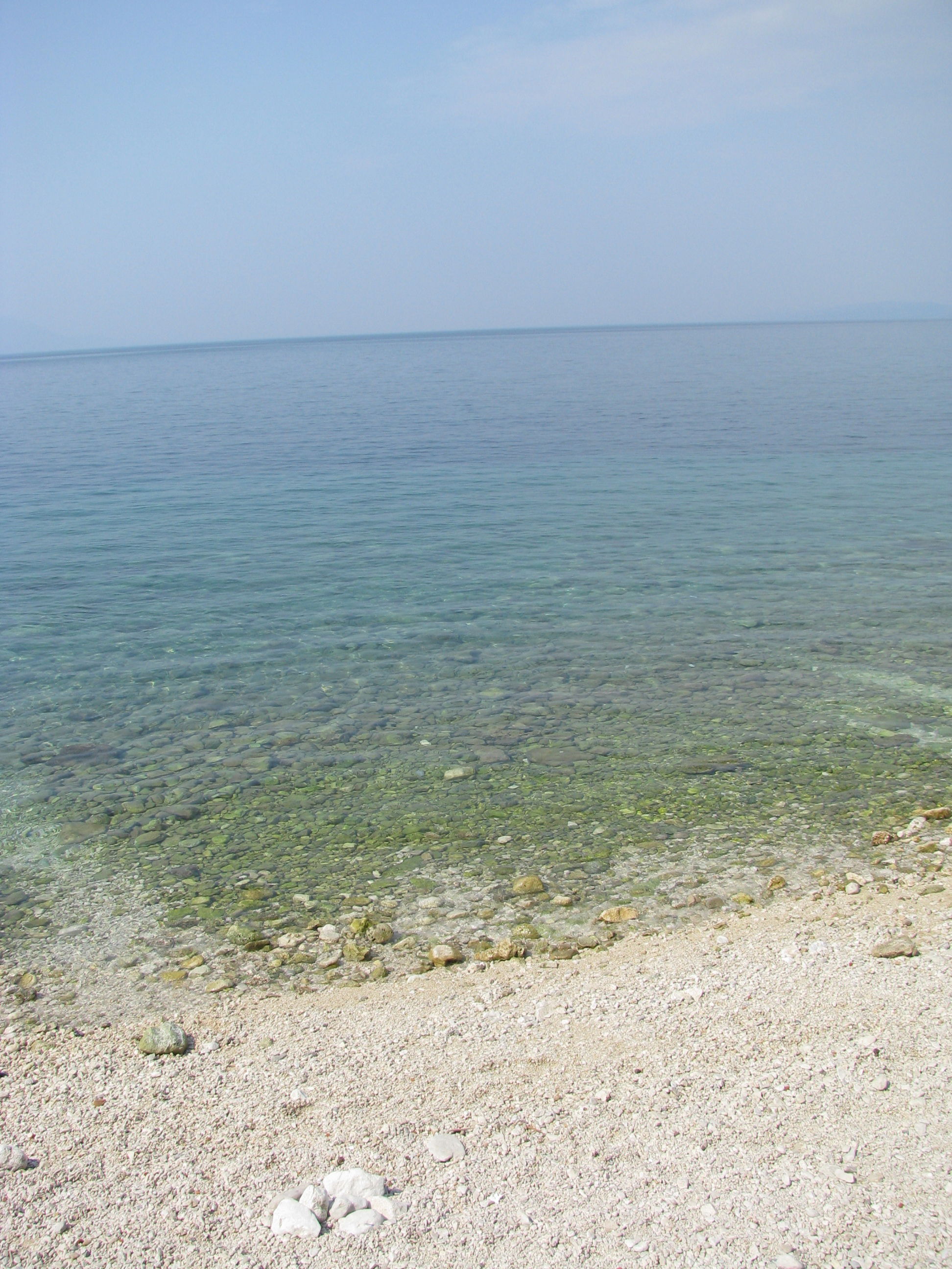 Playa de Gradac, por Lonifasiko