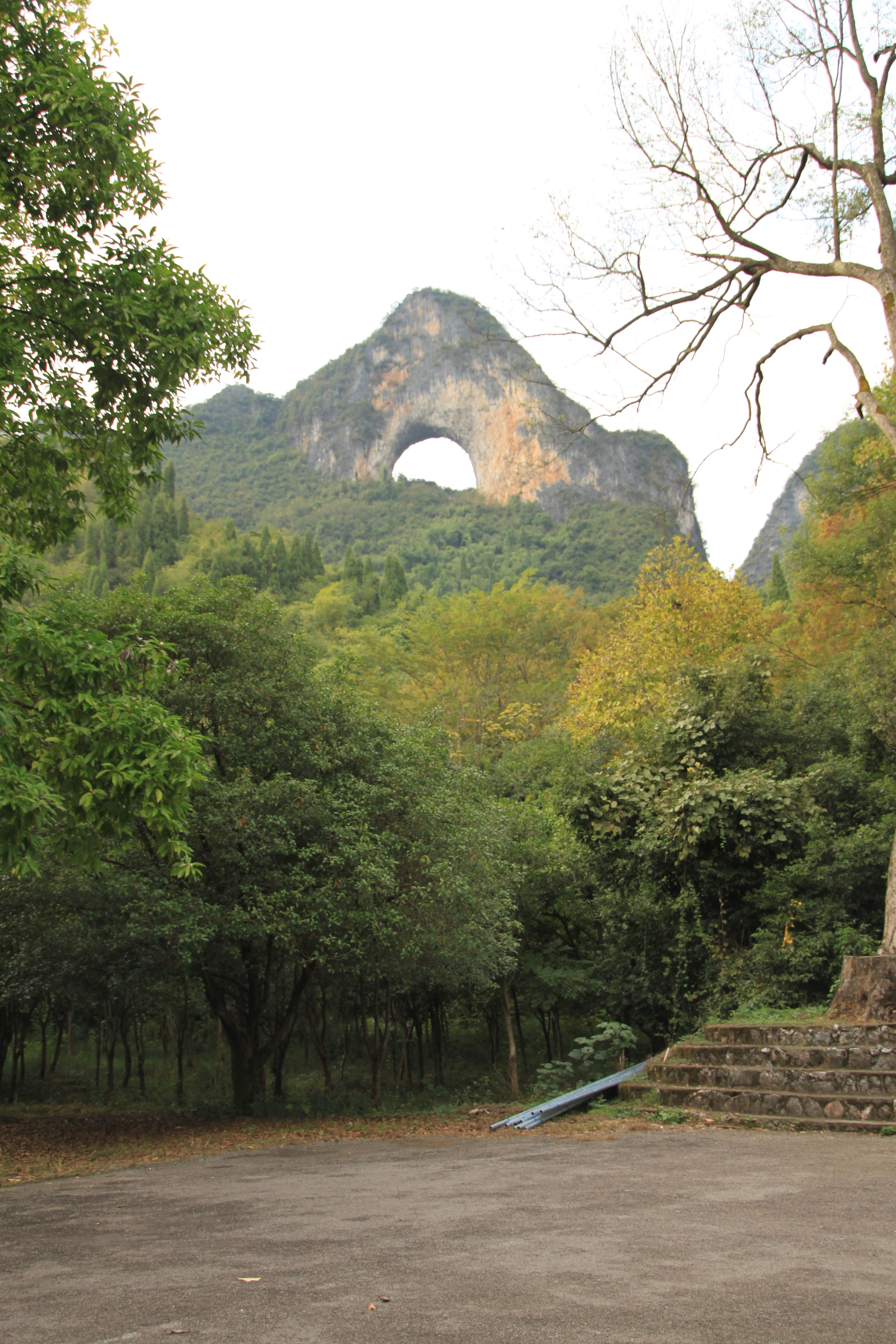 Moon Hill Scenic Area, por Adolfo Portillo