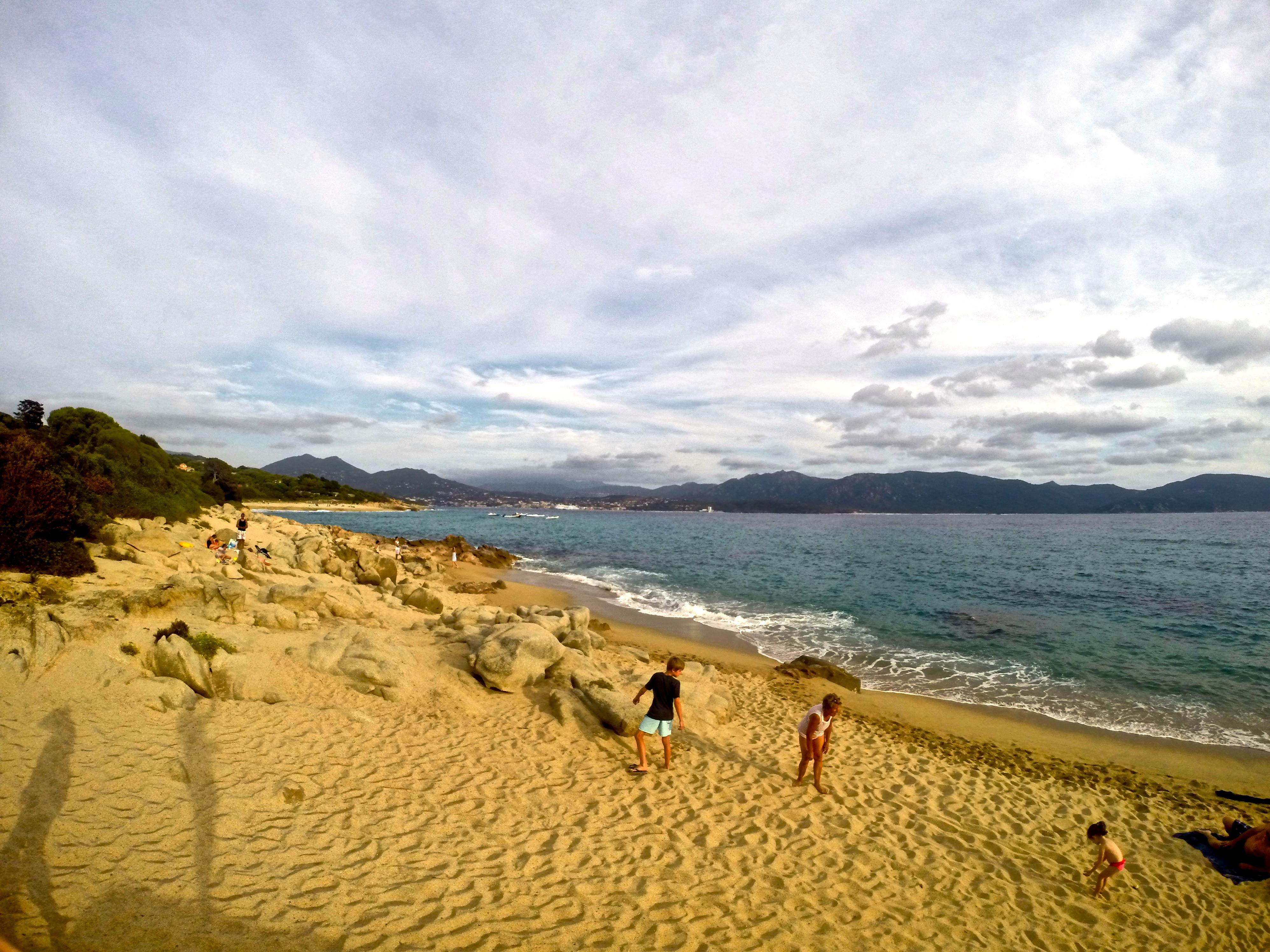 Playa Scodi-Neri, por sala2500